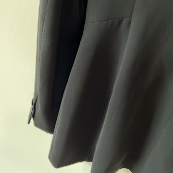 Tahari Vintage Black Padded Blazer - size 10 - Picture 3 of 11